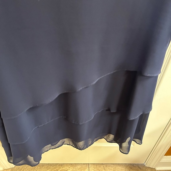 Marina Size 12 Chiffon Dress in Navy - Picture 9 of 12